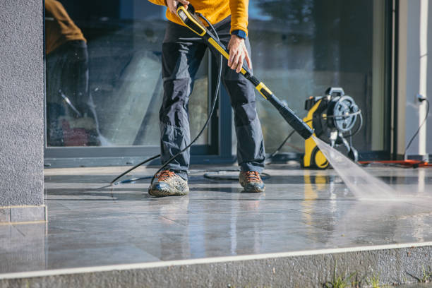 Pressure Washing Estimates in Elmendorf, TX